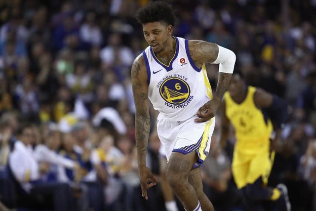 欧文48分东契奇37+12 火箭负独行侠无缘附加赛