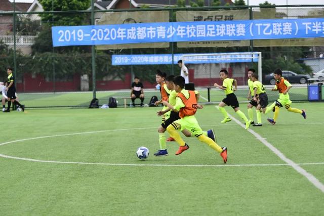 欧联-迪马利亚帽子戏法+世界波 尤文总分4-1晋级
