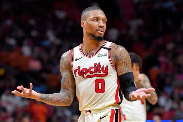 马刺1年220万签回内线悍将 投篮命中率72.5%